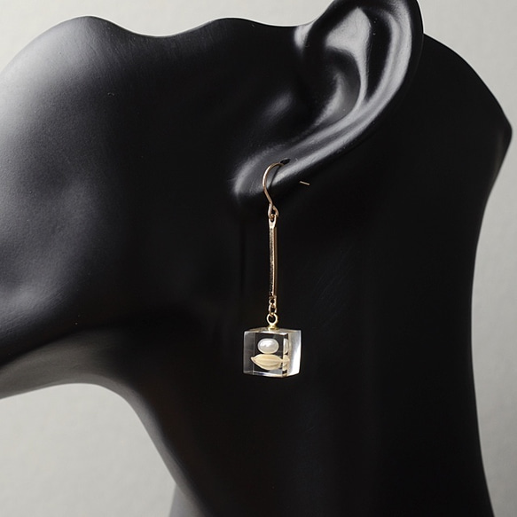 珍珠米和施華洛世奇耳環/耳環（結婚，被叫，生日石選擇，生日禮物，包裝） 第3張的照片