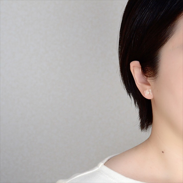Kasumi 草 Kasumi 草耳釘為一隻耳朵禮物生日禮物禮物包裝結婚電話 第4張的照片