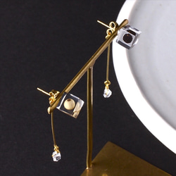 NY高品質Herkimer鑽石和黑白胡椒耳環（黑胡椒，白胡椒，天然石，生日石，樹脂，免費送貨） 第5張的照片