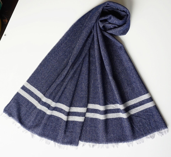 カシミア30％ウール70%糸使用 紺_ヘリンボーンマフラー WCANV マフラー  