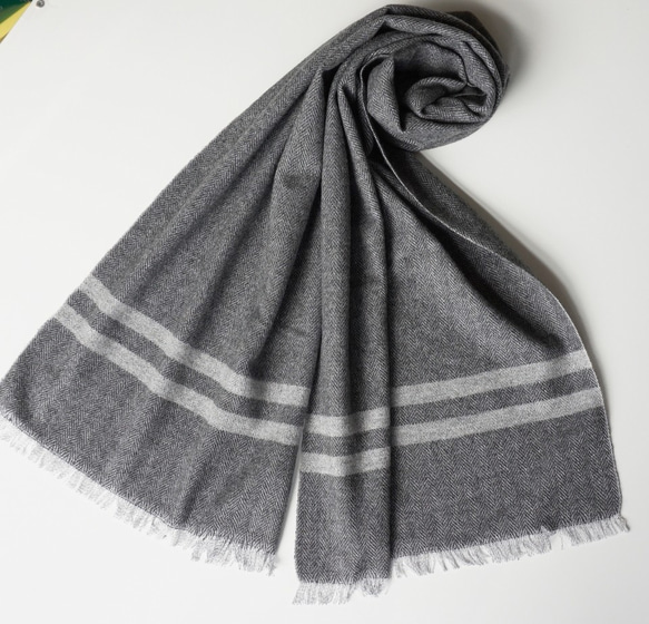 ヘリンボーン カシミヤ／モダールストール ヘリンボーン