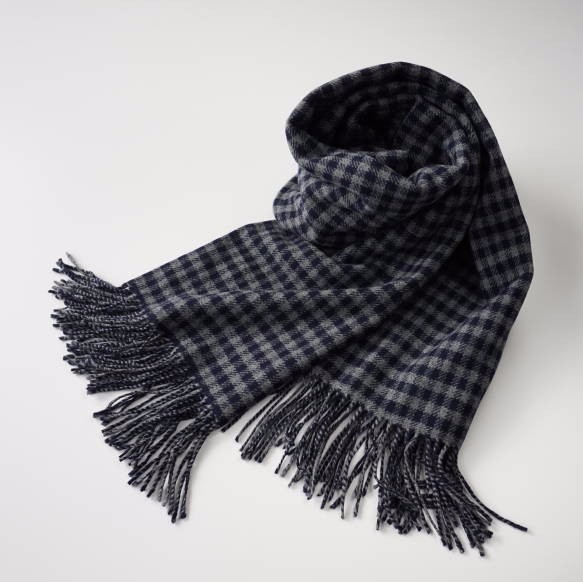 【好評販売中】ｳｰﾙ90%ｶｼﾐｱ10%　チェックストール  ネイビー×グレー　WGSC002