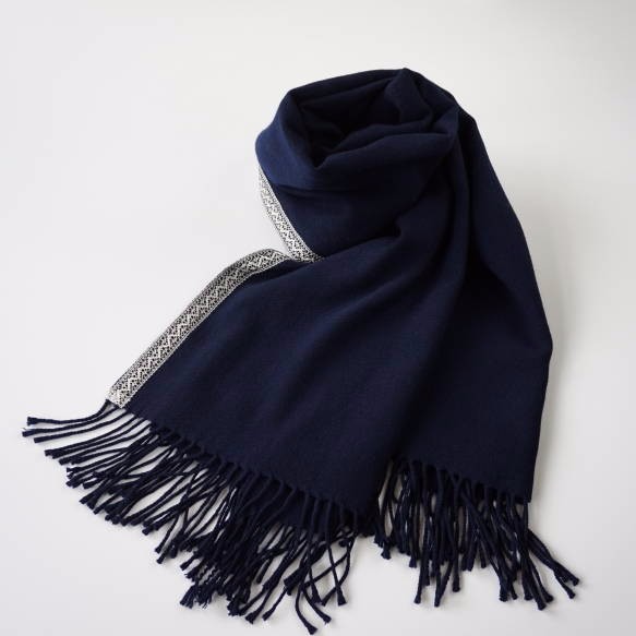 【割引実施中】ｳｰﾙ100%ストール  コードレース付　ネイビー　WSORI002