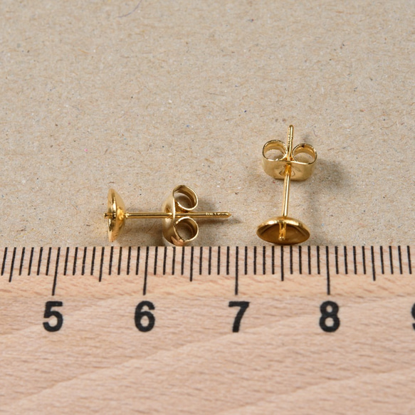 (ss-00316)ステンレス 316 6mm 芯立 台座カップ ピアス ゴールド×ゴールドキャッチセット 100個 3枚目の画像