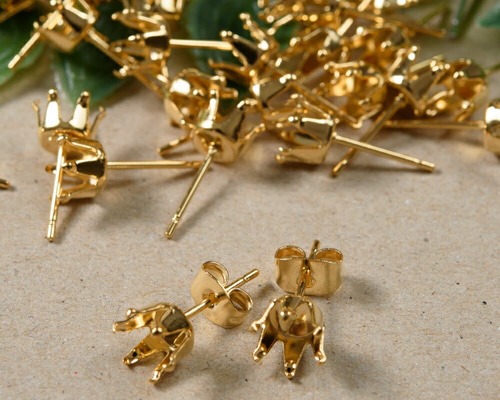 ss-00357)ステンレス 316L 7mm 立て爪 石座 台座 ピアス ゴールド