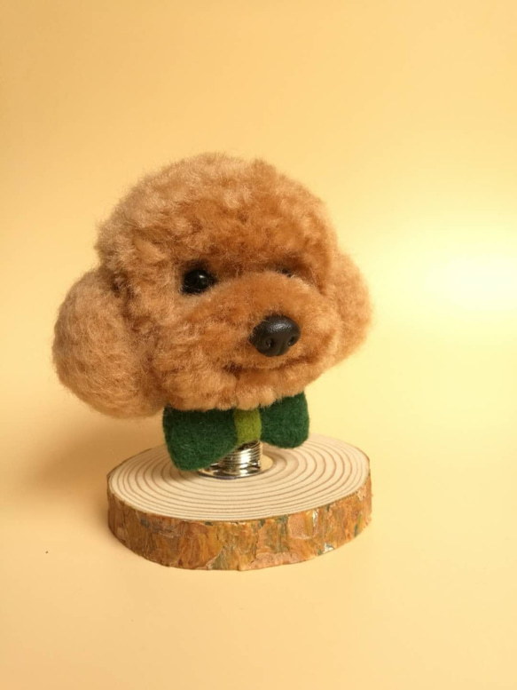 「接單製作」泰迪比熊貴賓頭像 純手工羊毛氈蓬蓬球 車載搖頭擺件 第2張的照片