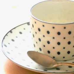 komon 豆絞コーヒーカップ＆ソーサー　和柄　和小紋　japan模様　紅茶　コーヒー　カフェ　水玉模様　ドット柄　 4枚目の画像
