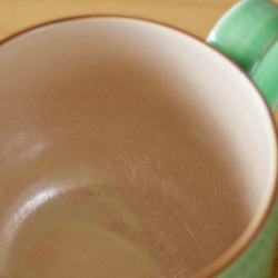 【2個限定】コロンとまぁるいマグカップ　ポップなグリーン　凸凹手触り　コーヒーや紅茶 7枚目の画像