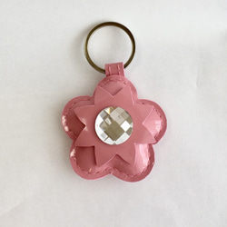 お花のキーホルダー（ピンク） 2枚目の画像