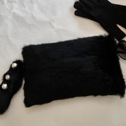 兔毛皮革手拿包（黑色） 第4張的照片