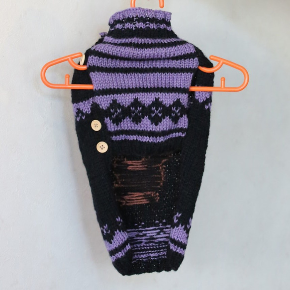 犬服♪シーズー柄の手編みセーター（Sサイズ） 2枚目の画像