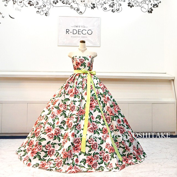 ウエディングドレス(パニエ無料) ピンク・グリーン花柄 披露宴/二次会  