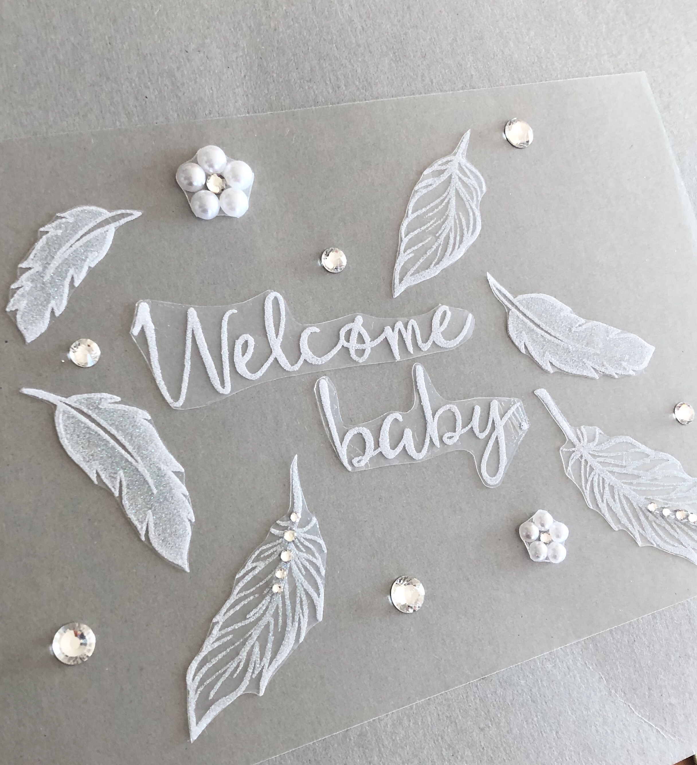 M70＊White feather＊マタニティフォトシール＊ホワイトカラーの羽根デザイン＊妊娠出産祝い