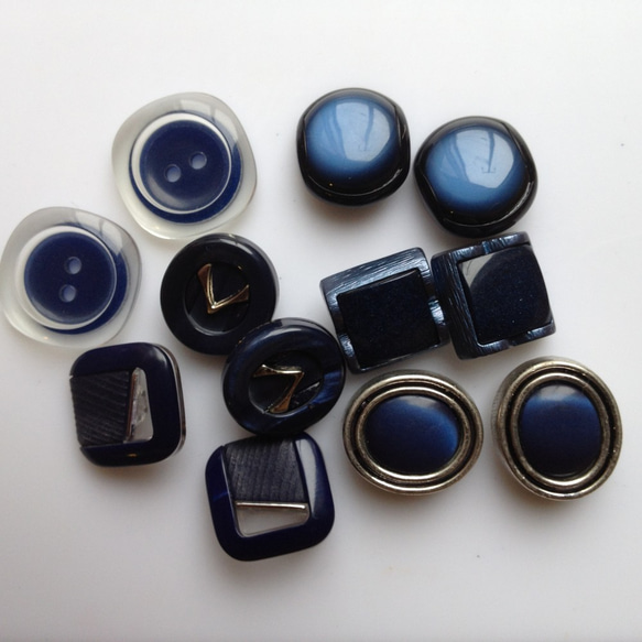 紺系セット　12個②　昭和レトロ　デッドストック　ボタン 1枚目の画像