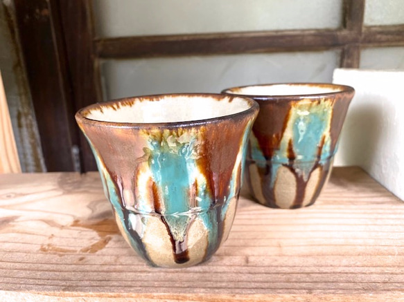 フリーカップ　三彩紋　２個セット　タンブラー　カップ　陶器　エドメ陶房　やちむん 2枚目の画像