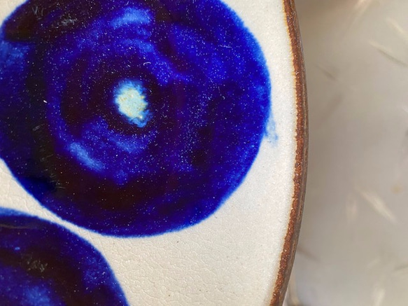 【アウトレット】7寸皿　青丸紋　２枚セット　やちむん　陶器　エドメ陶房　皿 4枚目の画像