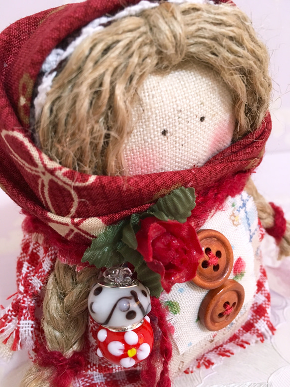 【北欧風】 民族人形 ♡ 紅 4枚目の画像