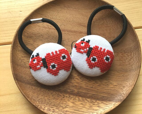 刺繍 ヘアゴム 1_3f8f7e397a6f8dd6792b4661f63f
