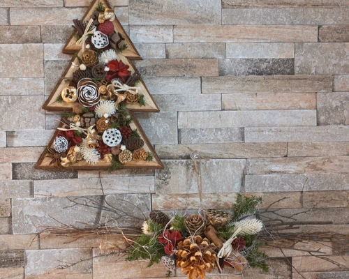 Xmasドライフラワーアレンジ☆ツリー型アレンジ＆白樺壁掛けアレンジの