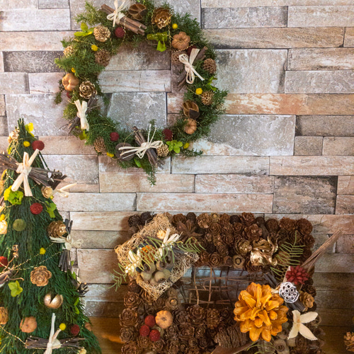 ドライフラワー木の実たっぷりの壁掛けオブジェ☆Xmasプレゼントにも