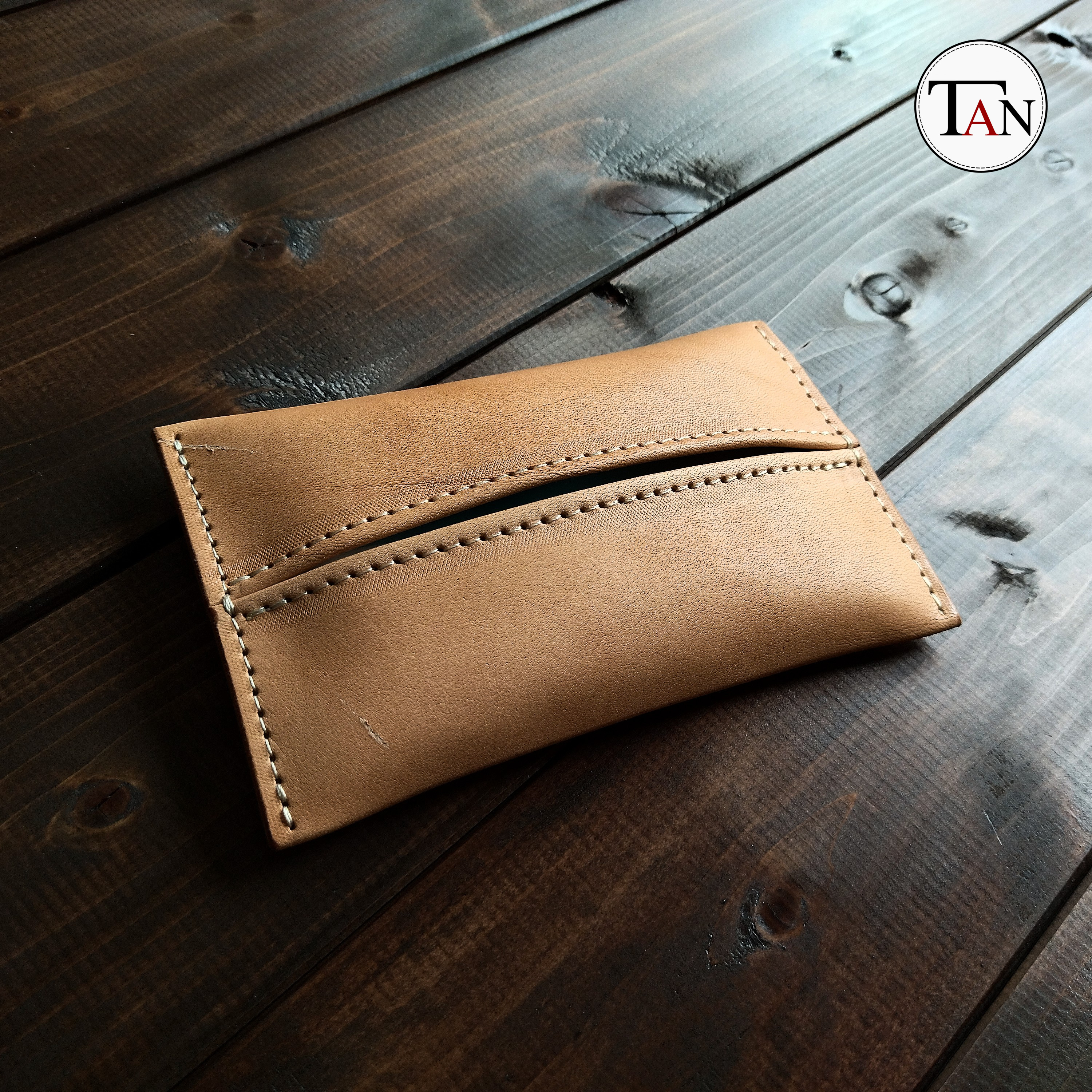 【栃木レザーで作ったヌメ革のティッシュケース】　牛革 レザー 本革　ポケットティッシュケース　カバー　ハンドメイドその他ケース