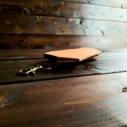 【栃木レザーで作ったヌメ革のキーケース】　牛革 レザー 本革　キーホルダー　ハンドメイド　手作り　シンプル 5枚目の画像