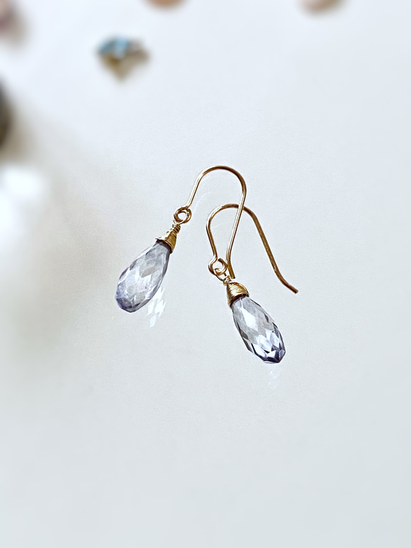 Mystic Tanzanite Blue Quartz Earrings 14kgf 3枚目の画像