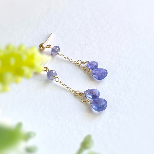 【みゆゆ】✳︎SALE✳︎宝石質タンザナイト枠留めイヤリング みゆゆ】✳︎SALE✳︎宝石質タンザナイト枠留めイヤリング 楽天