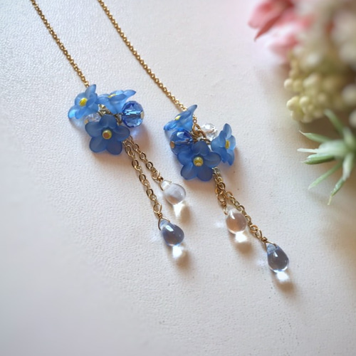再販♡ 忘れな草のピアス ブルー イヤリング変更可能 ピアス（フック 