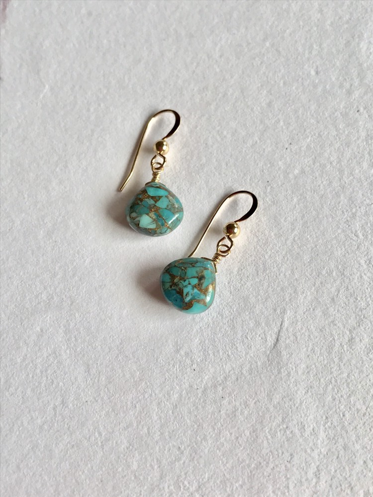 みみ☺︎ 1点☆ 枠グリーンコッパーターコイズピアス　イヤリングに変更可能☺︎ 14kgf ブルーコッパーターコイズ マロン型のピアス イヤリング