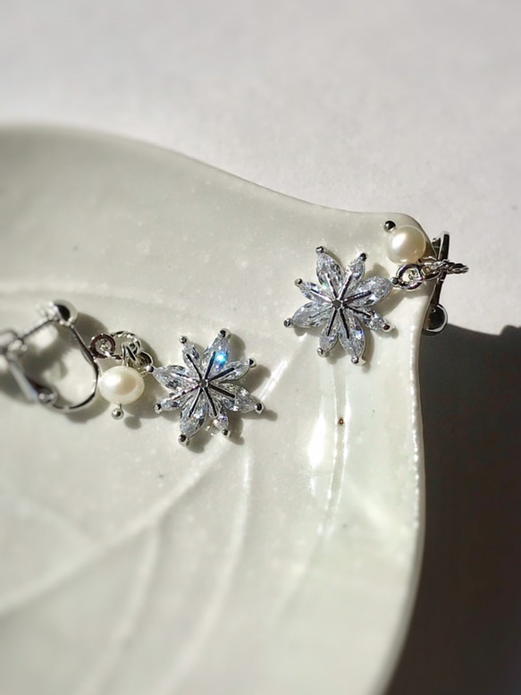【クリスマスコフレ】Snow Flower 雪の華のネックレスと耳飾りのセット 4枚目の画像