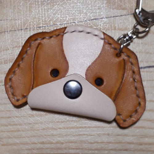 HERMES レザー犬顔キーホルダー HERMES エルメス チャーム アニマルキーホルダー 犬 ブラウン