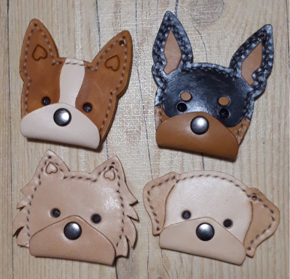【MAGU】一点物の革製品　犬32犬種コンプリートSET キーホルダー ストラップ 犬 キーホルダー 革 かわいい 本革 MG-084 日本製