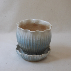 空色フリル陶製植木鉢(皿付き)β 3枚目の画像