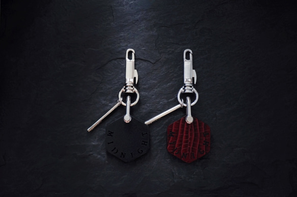 午夜製造-工業風皮革鑰匙圈（六角）黑/MIDNIGHT - Leather Keyring David Black 第4張的照片