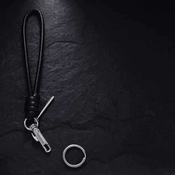 午夜製造 - 羊皮鑰匙腕繩（流星）/MIDNIGHT - Meteor Leather Keychain 第1張的照片