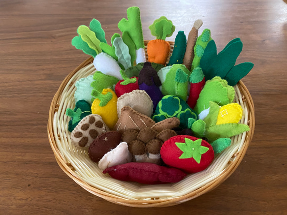 WEB限定カラー フェルトままごと お野菜たくさんセット hanana おもちゃ・人形 ままごと用キッチン・食べ物