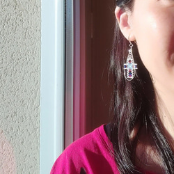 串珠十字耳環 53-60mm 水滴形 耳鈎 手編delica珠 橘綠 藍白紅黑  垂墜 禮物 女生 第2張的照片