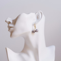 水晶雪果 垂墜耳環 *淺紫色（耳勾/耳夾） 第2張的照片