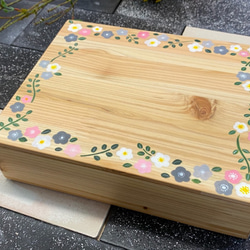 木製ランチボックス【お花】 4枚目の画像