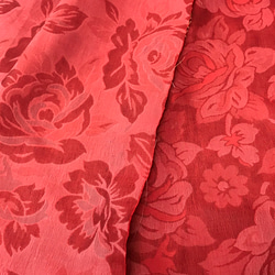 薔薇柄薄いダブルガーゼ綿100%生地ピンクっぽい赤 2枚目の画像