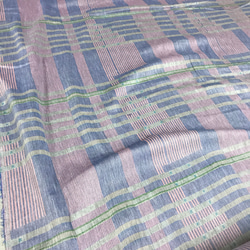 ジャガード織綿100%生地縦糸top糸　ダブルガーゼ幾何学的柄（抗菌防臭加工）115cm×100cmグレーピンク 1枚目の画像