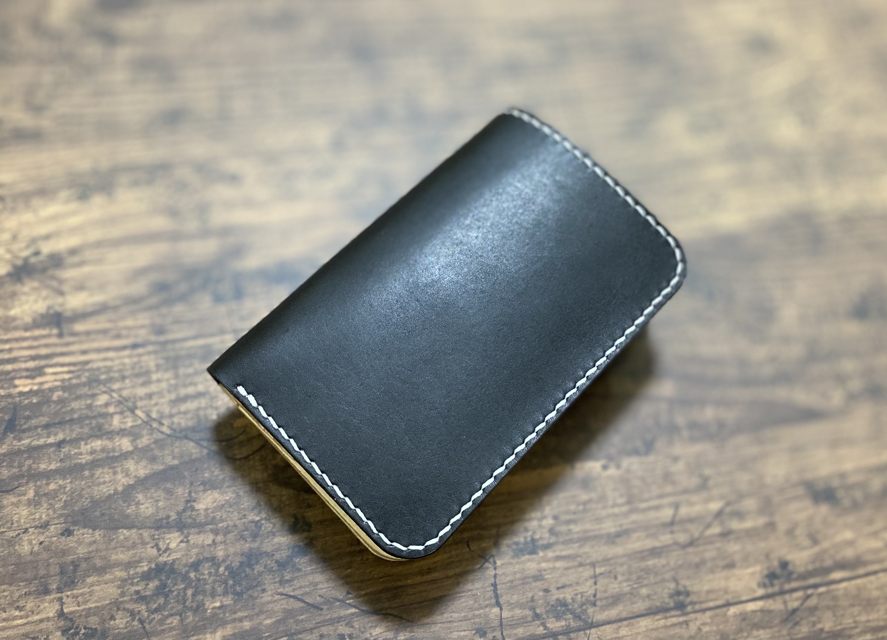 ※カヤンタ※二つ折り財布（ミドル） 楽天市場】ミドルウォレット ミドル財布 メンズ 財布 本革 二