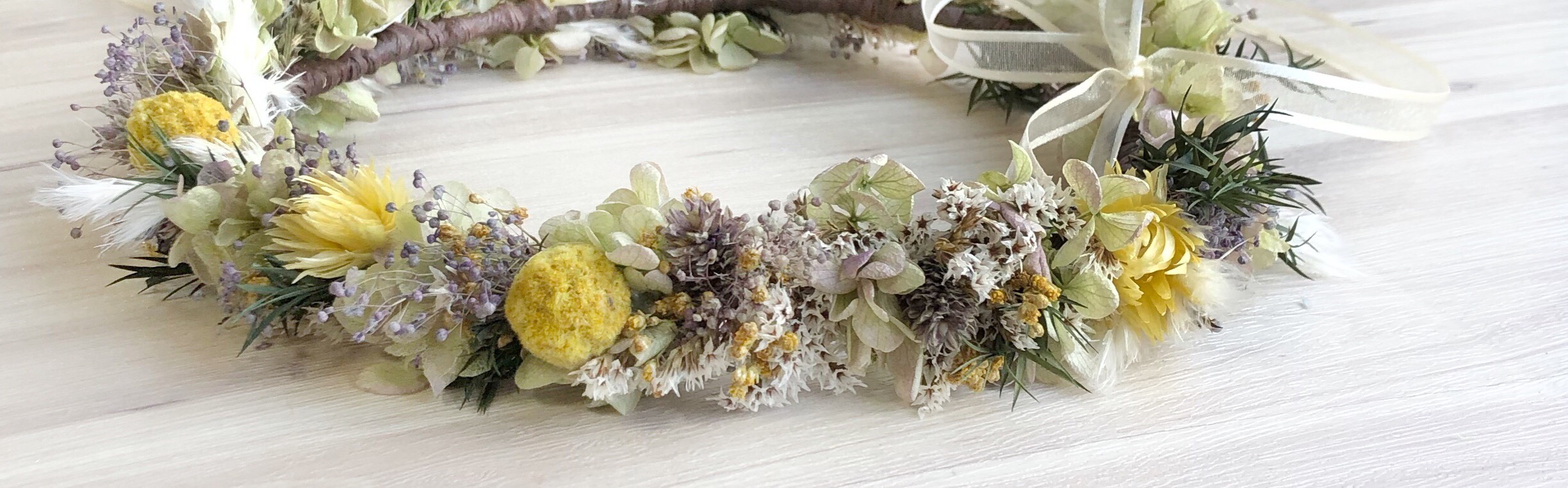 ブーケとお揃いの花冠お作り致します