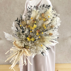 パームフラワー×パンパスグラスのカラフルドライフラワーブーケ