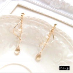 再販 ～Waveシリーズ～ シャンパンクオーツの雫 ピアス/イヤリング 1枚目の画像