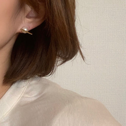 【再販×20】上品モダンなパールピアス   イヤリング　左右ペア　抗アレルギー 6枚目の画像