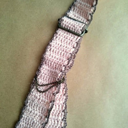 手編みの肩かけ　リネンバッグ　ベビーピンク 2枚目の画像