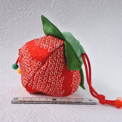 赤い絞りの　イチゴ　ポーチ　ssr-1 4枚目の画像