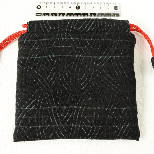 古布紬と日本刺繡の縮緬巾着 a-1　 5枚目の画像
